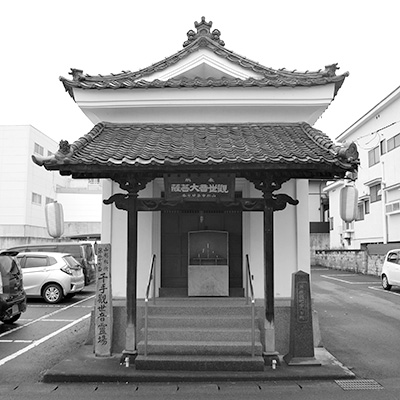 一卜町の千手観音