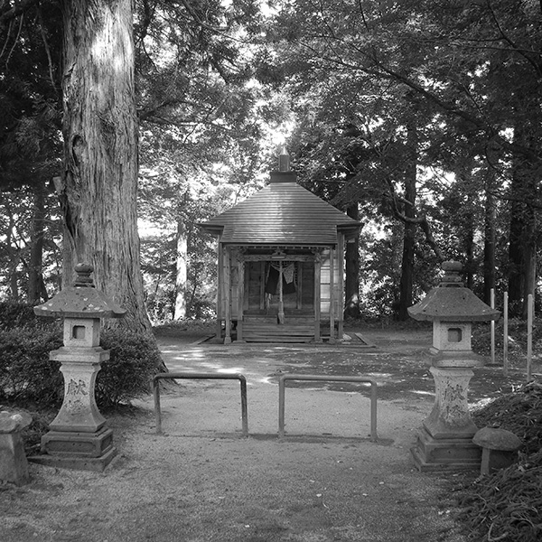 荻の馬頭観音堂